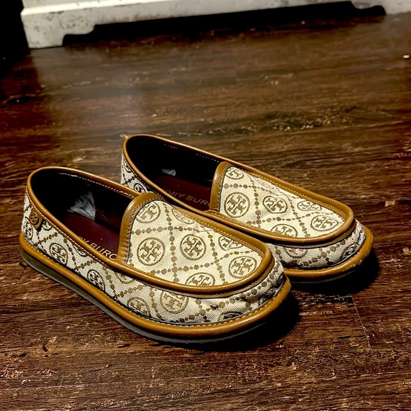 Tory Burch shoes Size 8 🥰🥰 - Picture 1 of 5